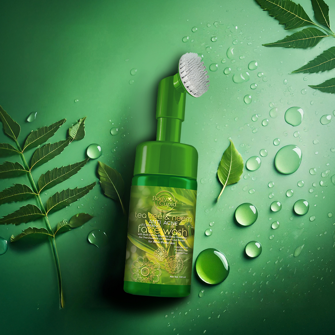 Tea Tree And Neem Anti Acne Foaming Face Wash With Built In Brush - 100 ml
